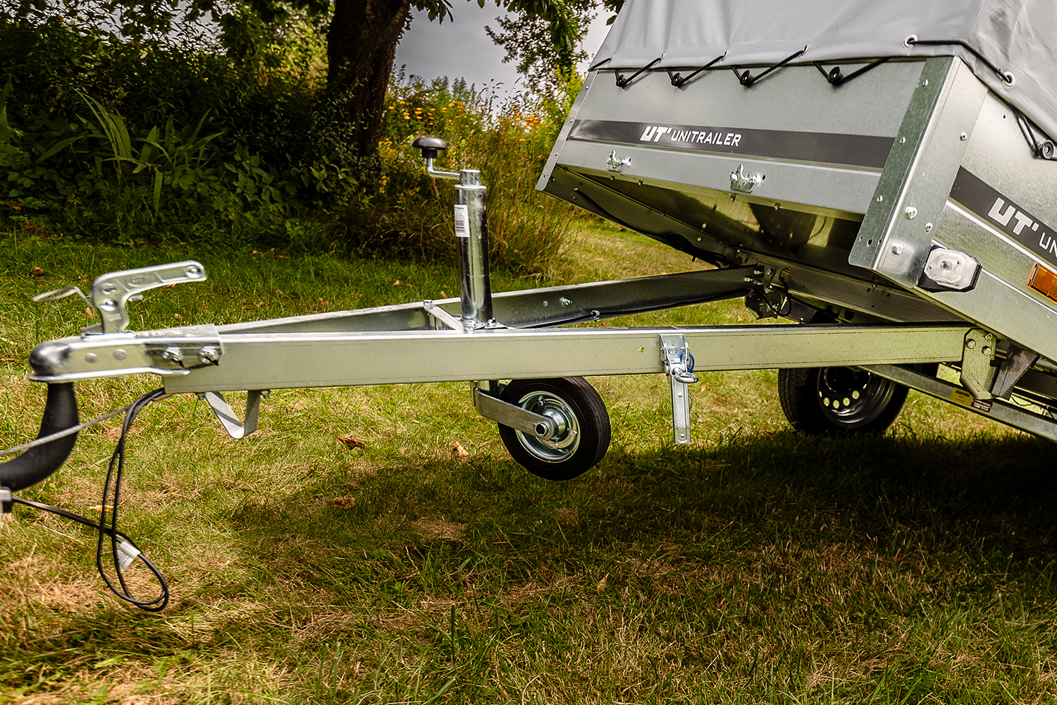 osie do przyczep unitrailer