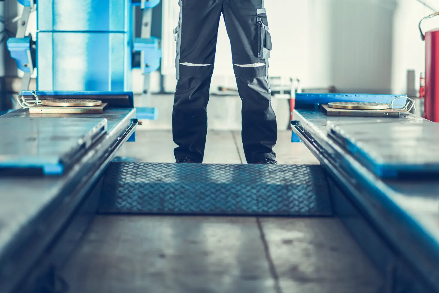 Czy przyczepka musi mieć przegląd? Kiedy trzeba zrobić przegląd i jak wygląda?